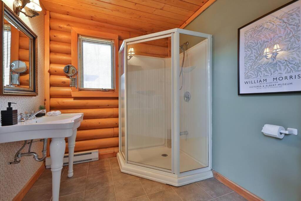 Le Courchevel Luxe Chalet - Private Pool - Jacuzzi - Ski Saint Adolphe D'Howard Esterno foto